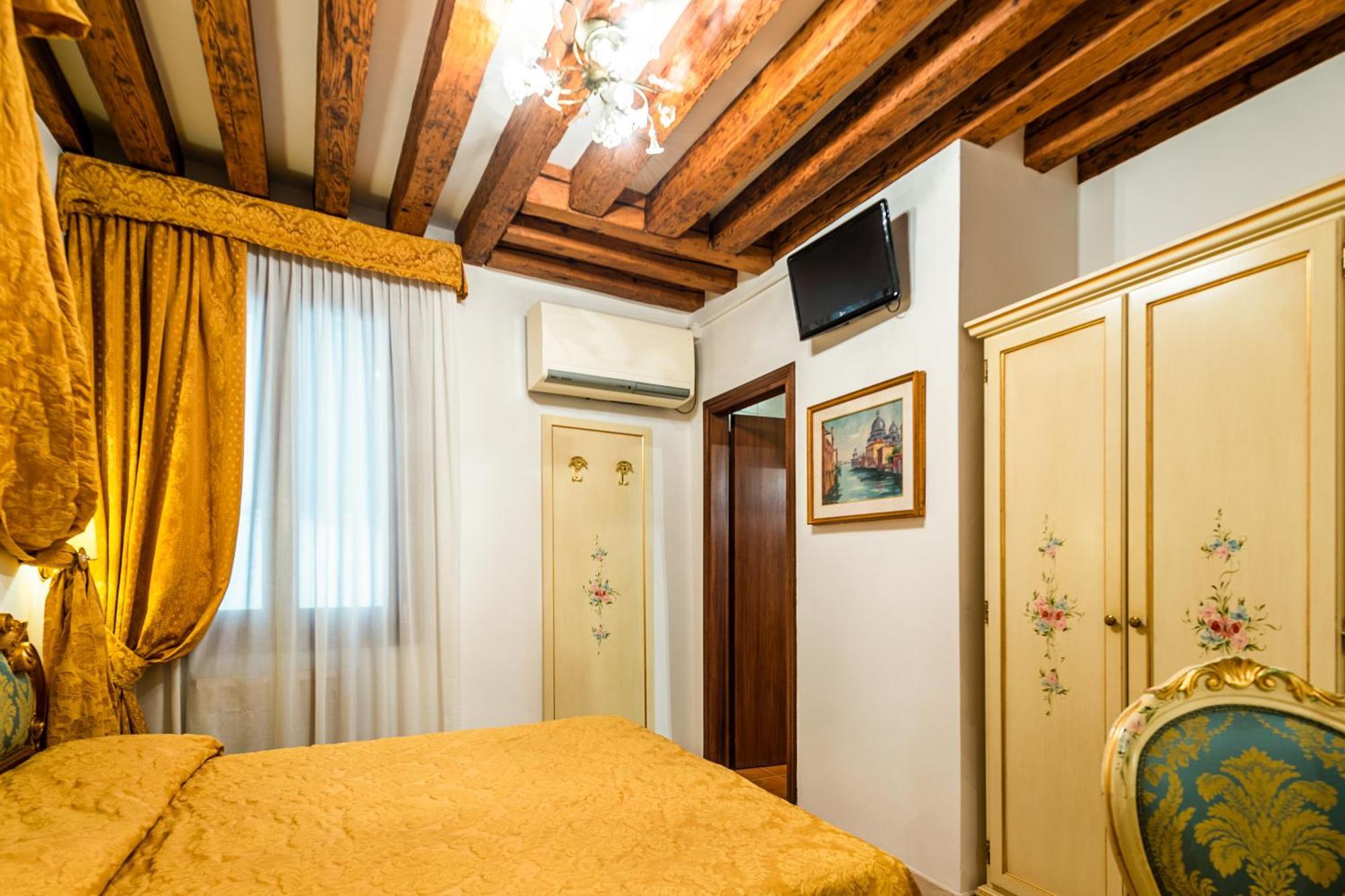 ונציה Hotel Al Vagon מראה חיצוני תמונה